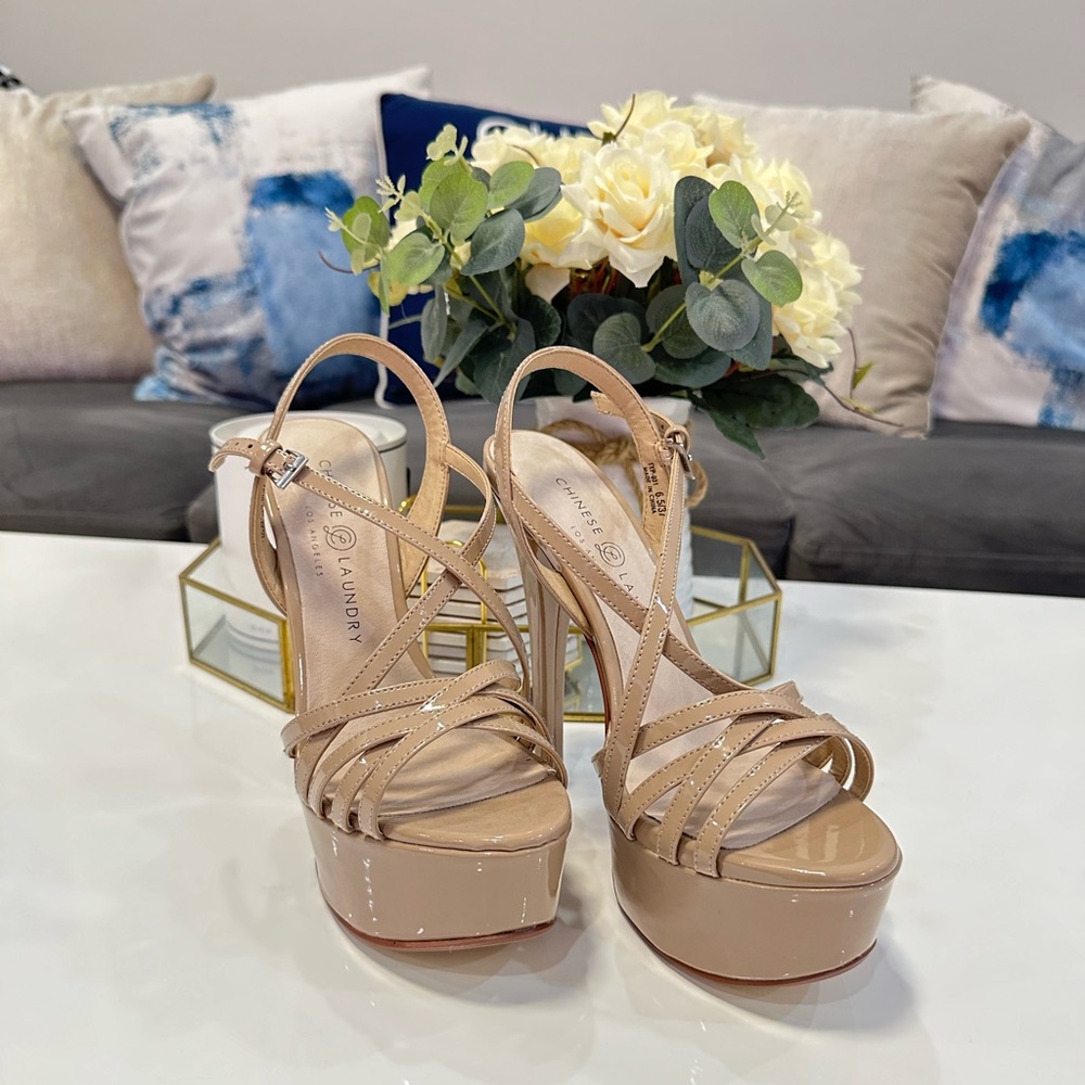 Pagent heels size 6.5